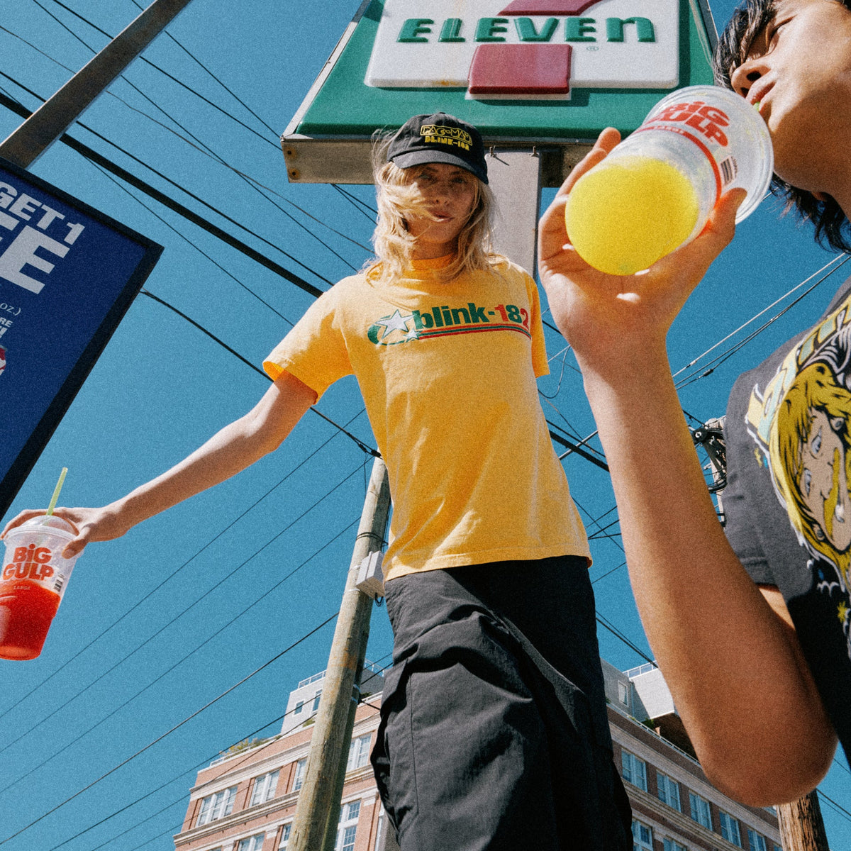 7-11 x BLINK-182 Gold Star T-Shirt