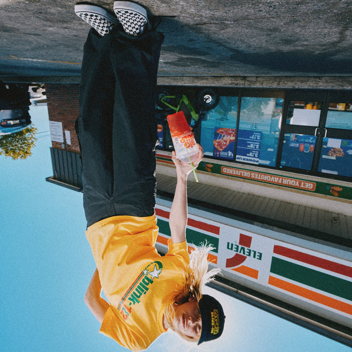 7-11 x BLINK-182 Gold Star T-Shirt