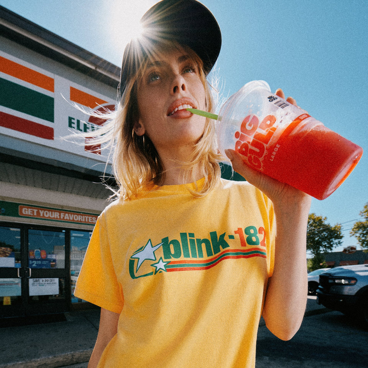 7-11 x BLINK-182 Gold Star T-Shirt